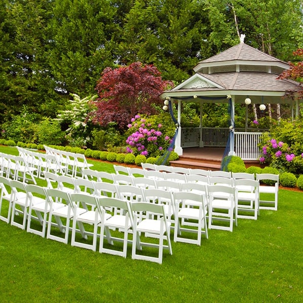 antes de la entrega, todos los baños de renta para fiestas se limpian a fondo y se desinfectan completamente